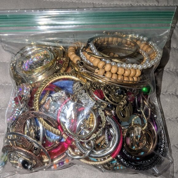 Huge Hoop Earring Grab Bag 4671 - Picture 1 of 8